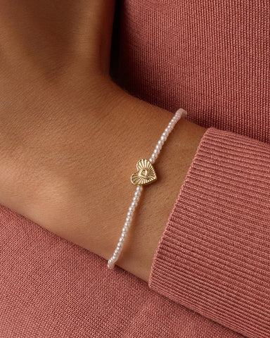 Pearl Vintage Heart Alphabet Bracelet
