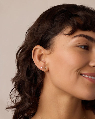 Pearl Flat Back Studs